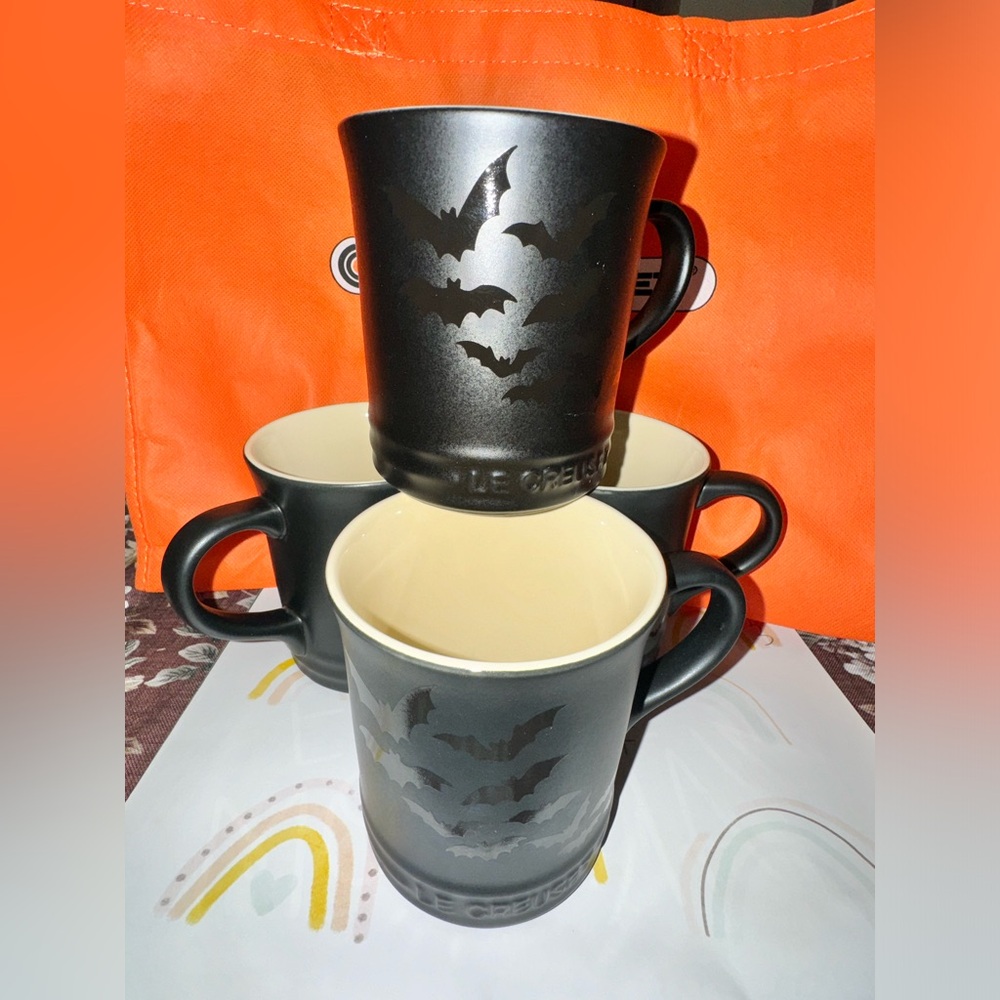 NIB Set Of 6 LE CREUSET 14 Oz Mug Bats Licorice Matte Black Halloween Coffee Cup